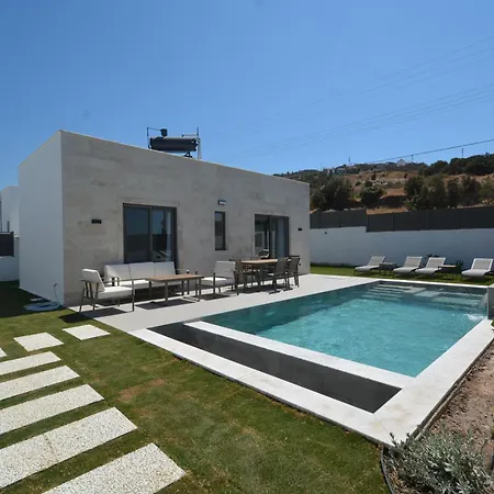 Kaura Villalari Villa