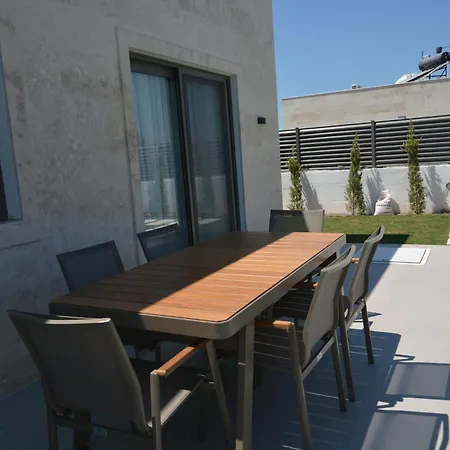 Villa Kaura Villaları